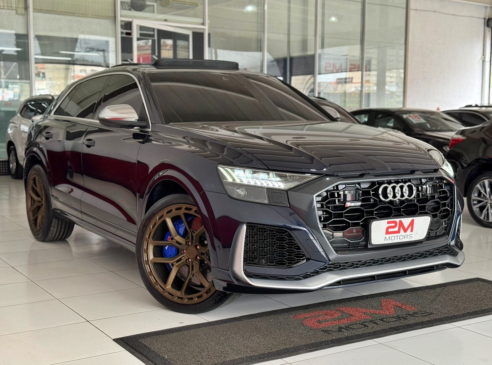Audi RSQ8: luxo discreto e tecnologia alemã - Blog - Mambrini Motors
